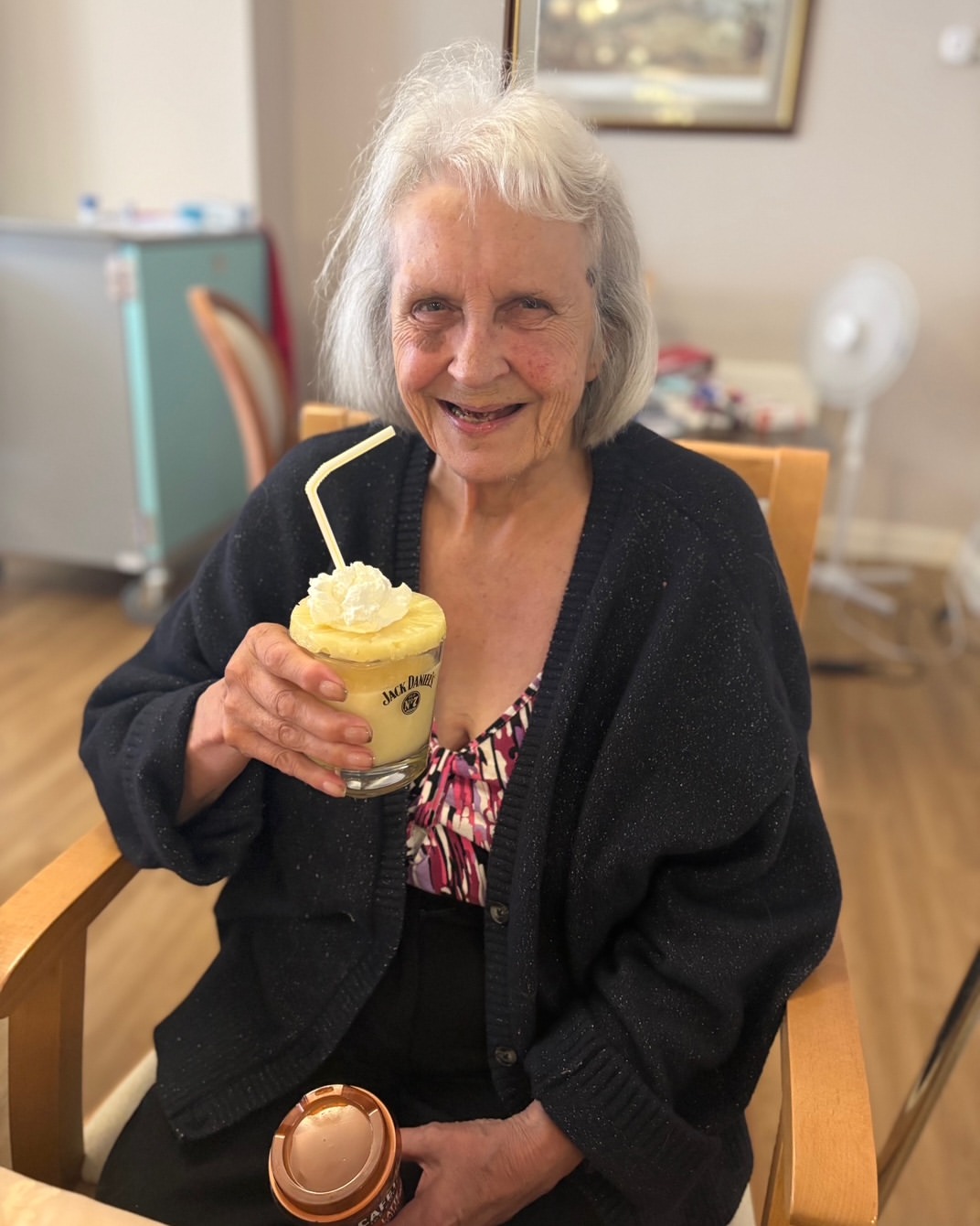 #Lindisfrneshotton
The residents enjoyed making their very own Pina Coladas which went down a treat and were so refreshing on a nice hot day!