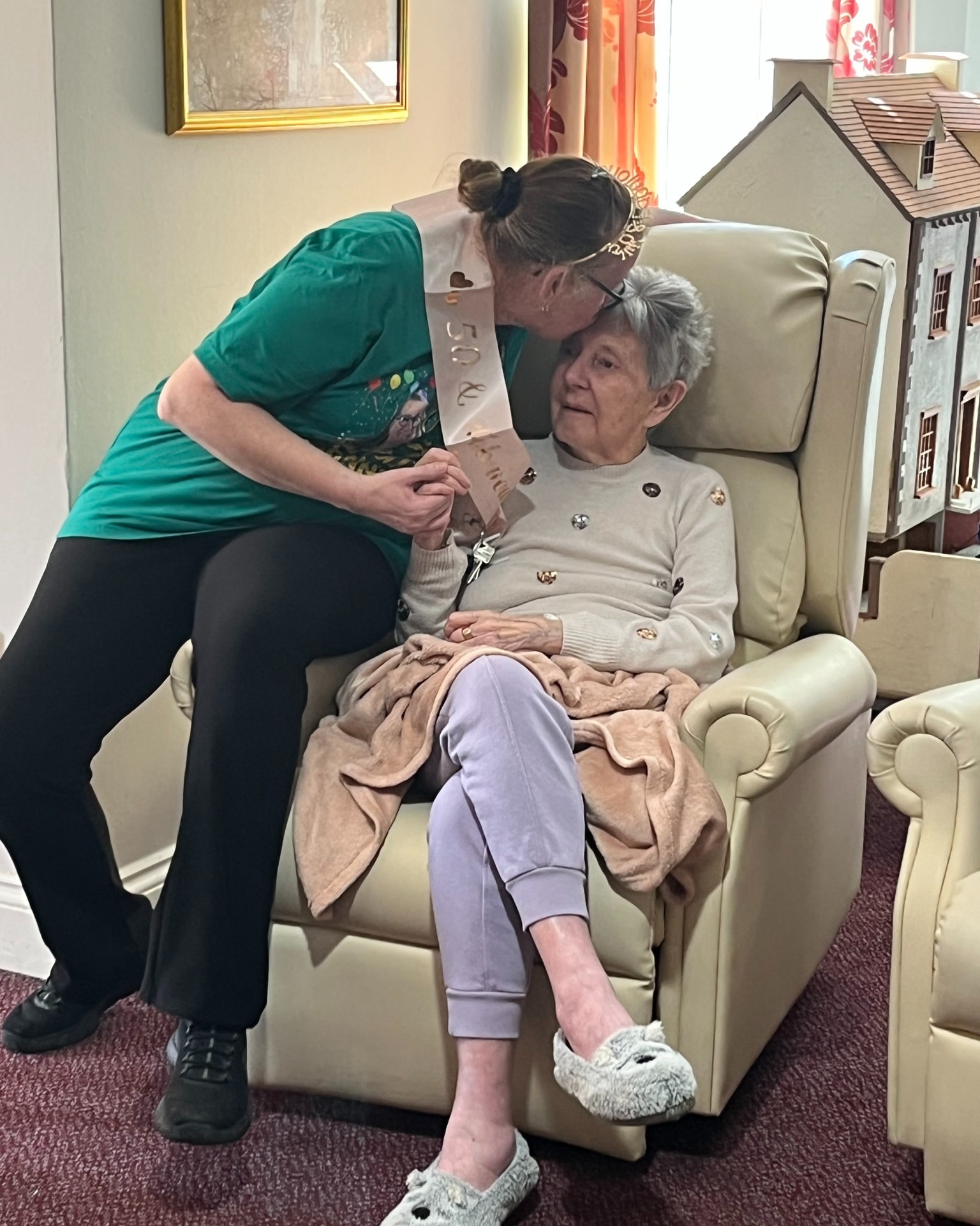 #lindisfarnethrockley 
Celebrating Joanne Onion's 50th with Shirley Mac and our lovely residents