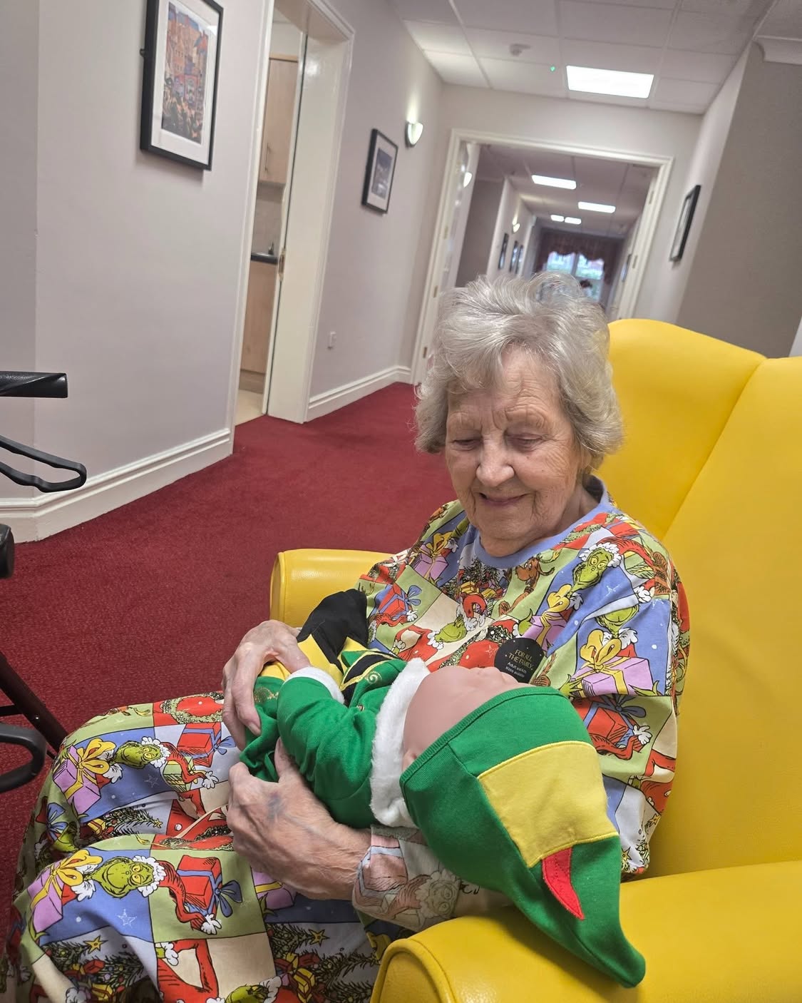 #lindisfarneseaham 
Residents enjoyed Christmas in their new Christmas eve Pyjamas with lovely hot chocolate and treats 🤩