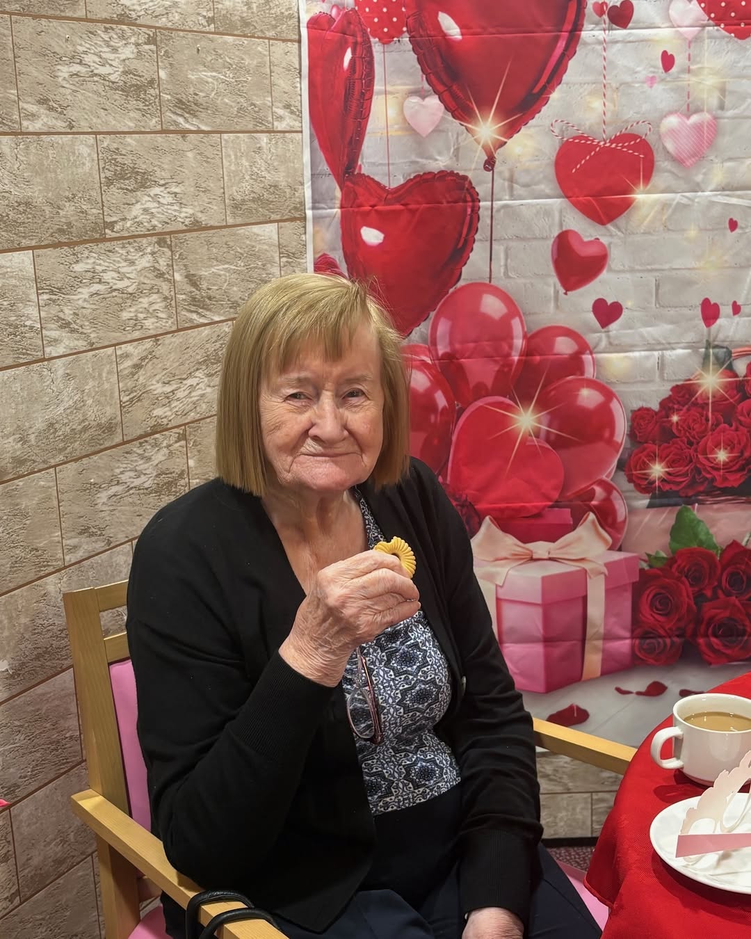 #lindisfarnenewtonaycliffe 
Our residents enjoyed our Valentine's themed coffee morning - They chatted, listened to music and overall had a lovely Valentine’s Day 😍