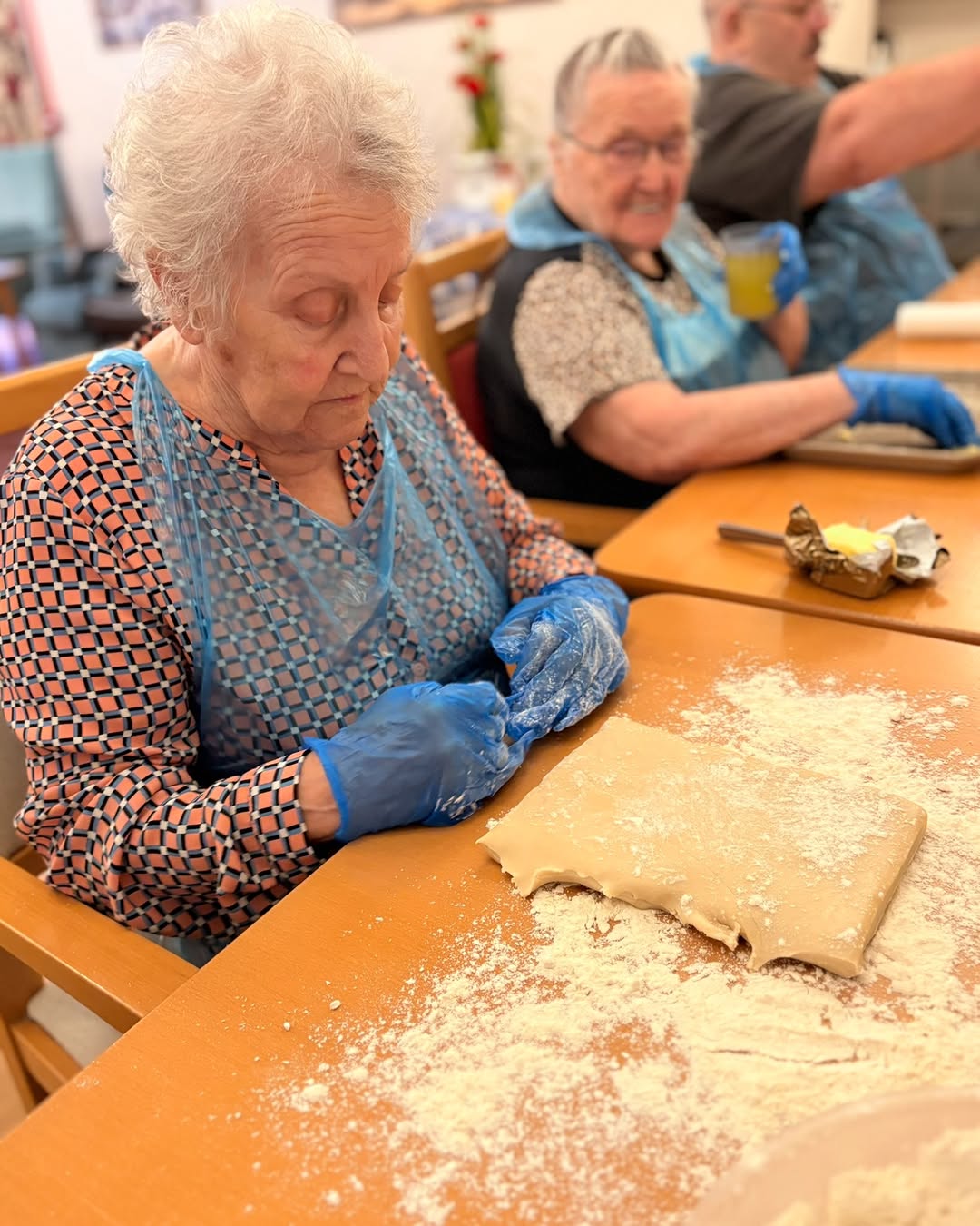 What a wonderful day at #lindisfarneshotton!
Our residents got hands-on making delicious corned beef pies and everyone had a role to play. Even Paul shared a trick or two along the way!

Laughter, reminiscing and teamwork filled the kitchen and after all their hard work preparing tea, everyone enjoyed a well-deserved break with a slice of birthday cake and a nice cuppa 🍰☕

It’s always such a joy to see our residents working together, sharing stories, and making memories! 💛